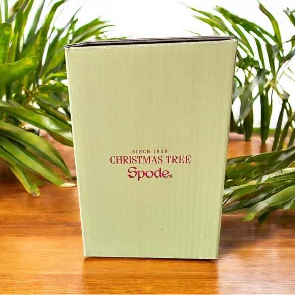 Spode Christmas Tree Ceramic Travel Mug with Lid - 8oz - NWT - Picture 9 of 11